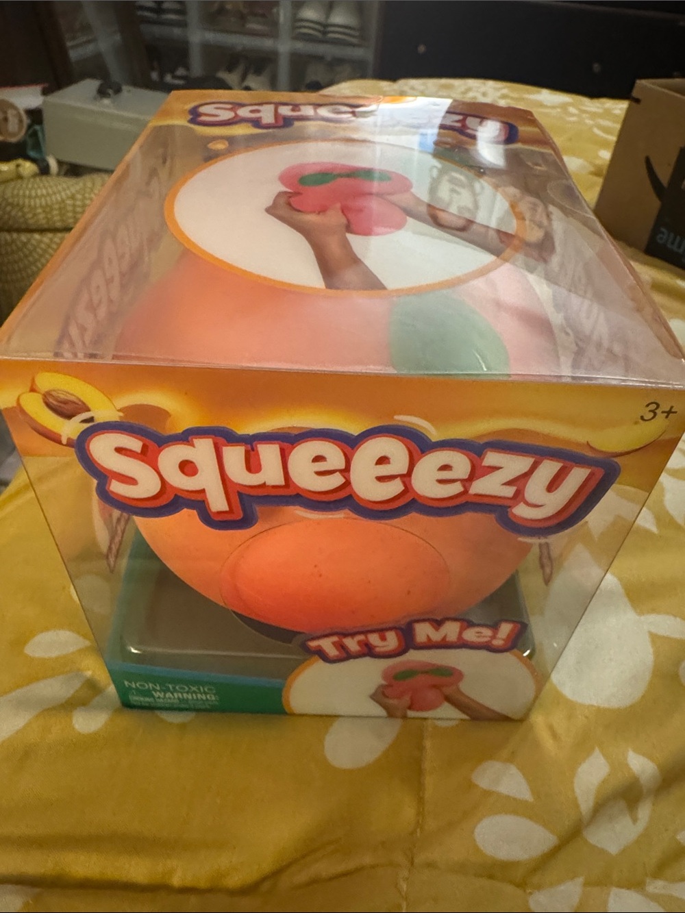 Squeezy jumbo peach